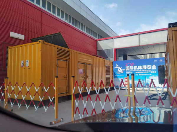 广宁发电车出租-发电机无电压或电压太低怎么办？