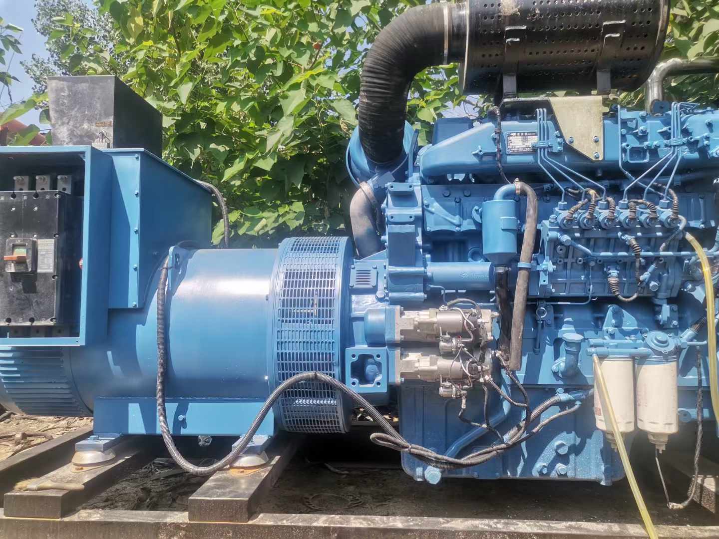 广宁详细说明降低 800kW 柴油发电机输出电流波动的方法